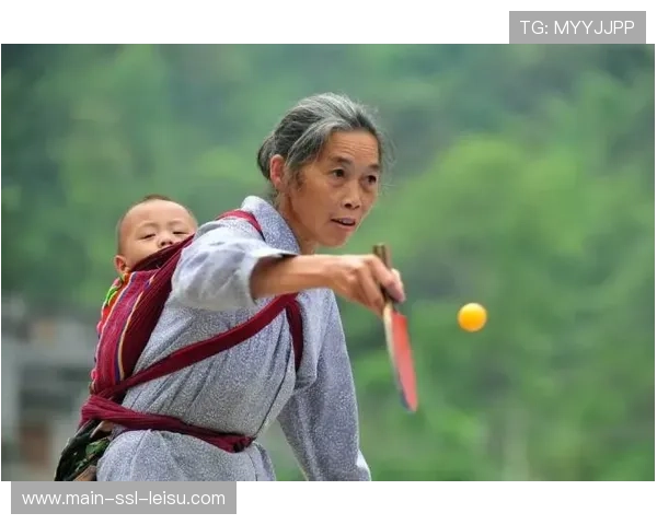 湖南队王佳丽女子49公斤级六次试举全部成功,包揽三项冠军 湖南队王佳丽女子49公斤级六次试举全部成功,包揽三项冠军